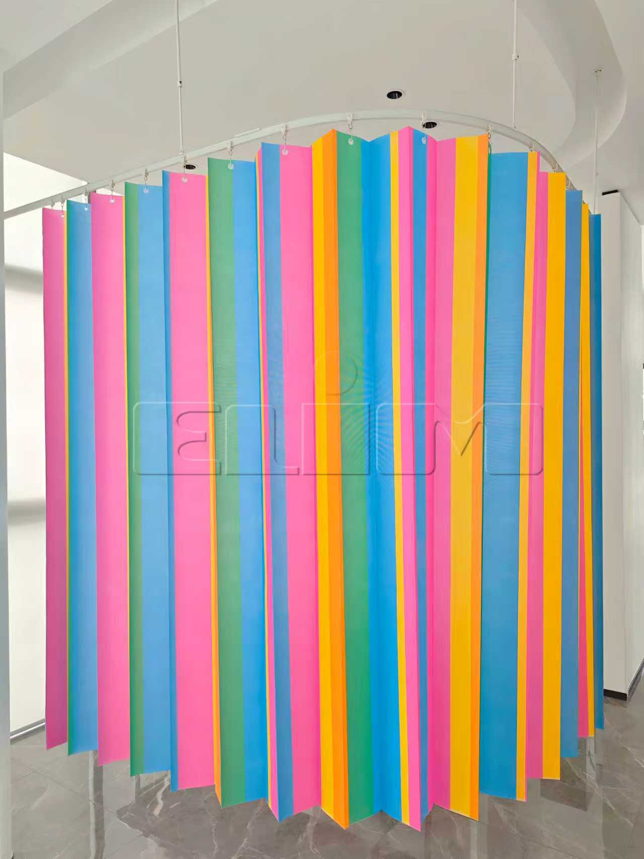 Langsir Wad Kanak-Kanak Pakai